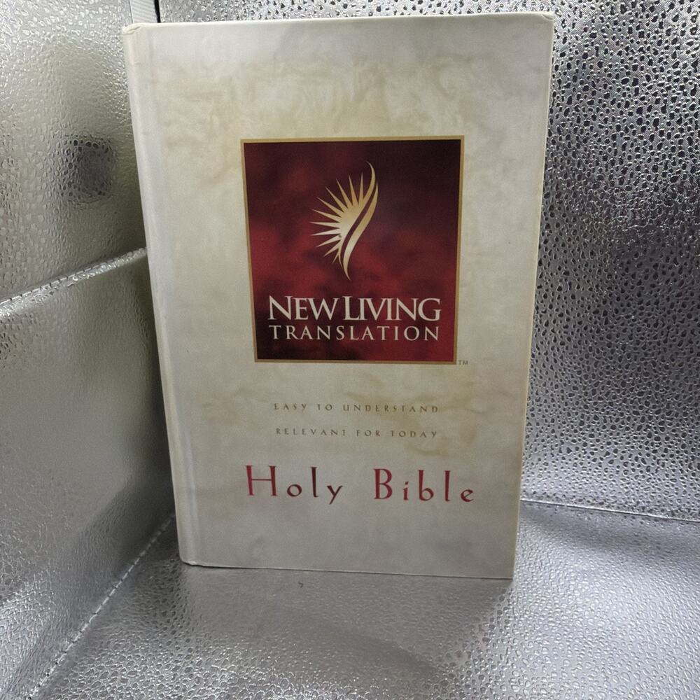 Holy Bible New Living Translation 1996 Tyndale Hardcover Red Letter Verse Finder